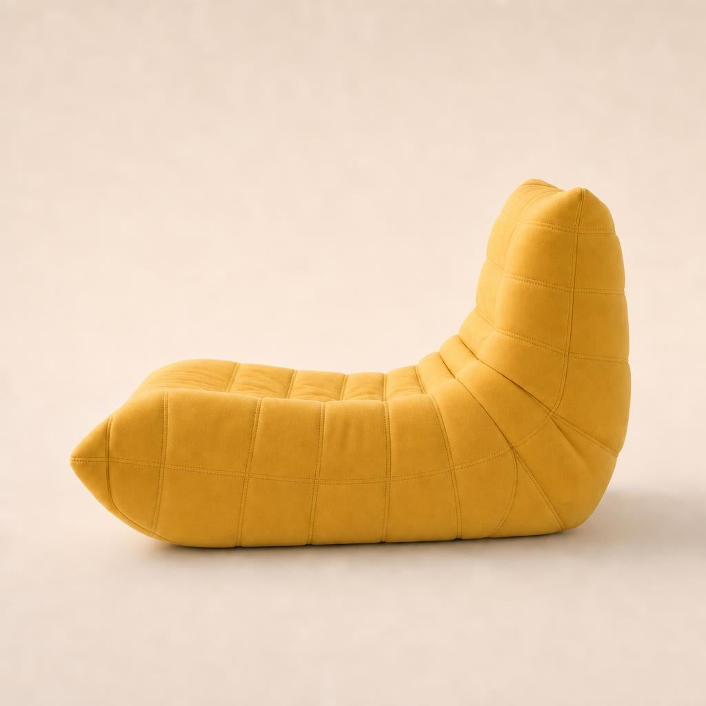 Sillón Nube amarillo, vista de perfil
